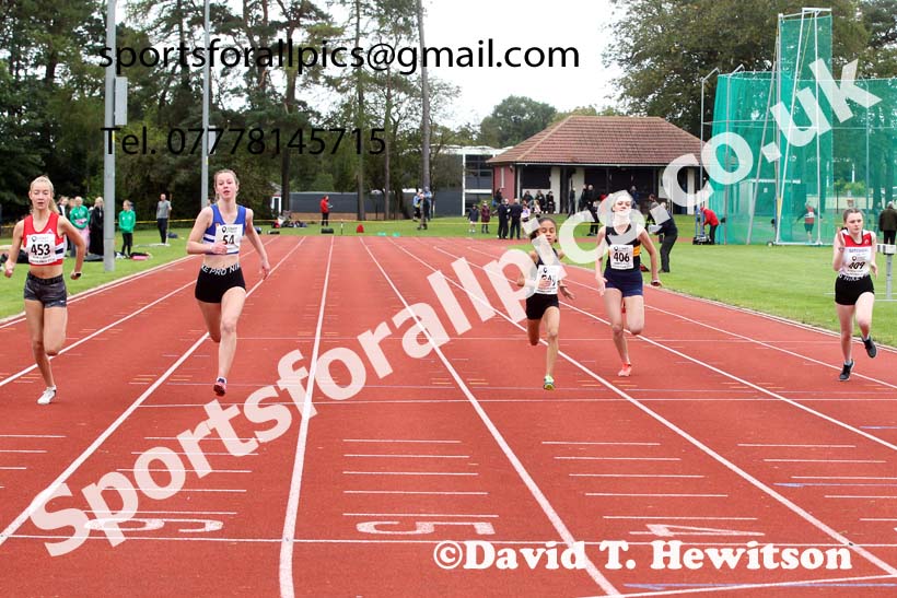 100 metres, NECAA Open Meeting, Morpeth, Sunday, September 27th. David T. Hewitson/Sports for All Pics